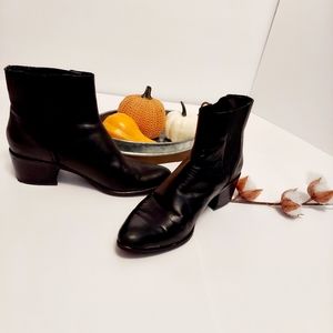 Dolce Vita | Sabil Booties | Black Ankle Boots